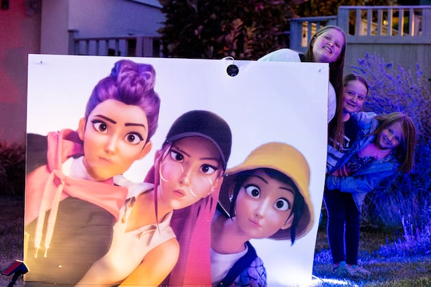 mastermindesign's tweet card. Thousands of visitors have enjoyed this “KPop Demon Hunters” Utah home this month. The homeowners saw the attention as an opportunity to help their community.