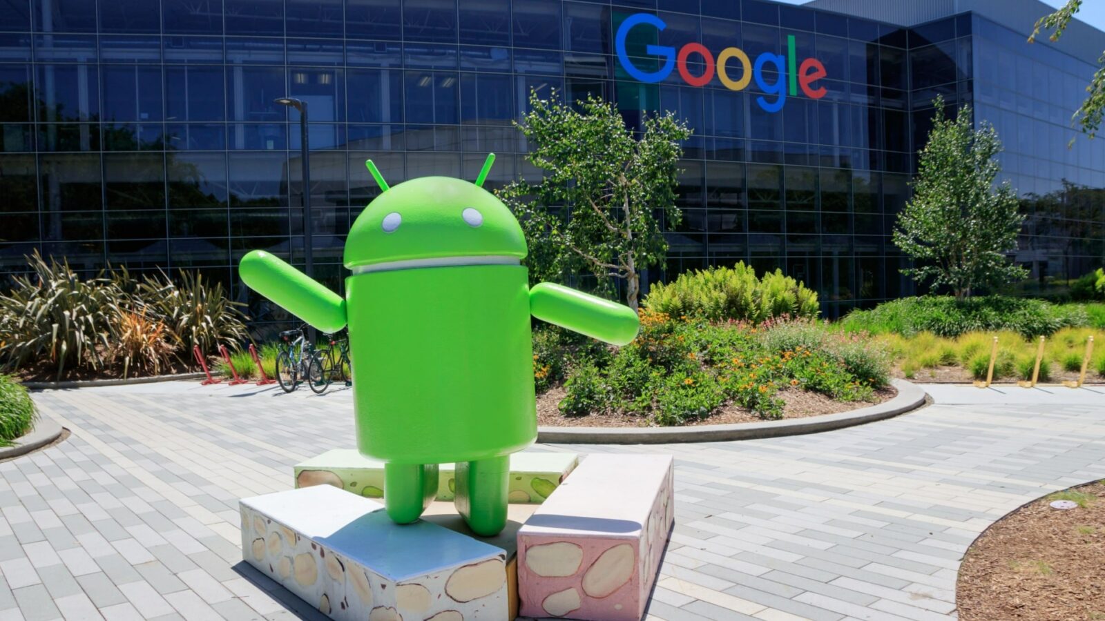 RLDI_Lamy's tweet card. Google confirme la fin des Instant Apps, une fonctionnalité Android qui permet d’accéder instantanément au contenu d’une application sans passer par la case téléchargement complète.