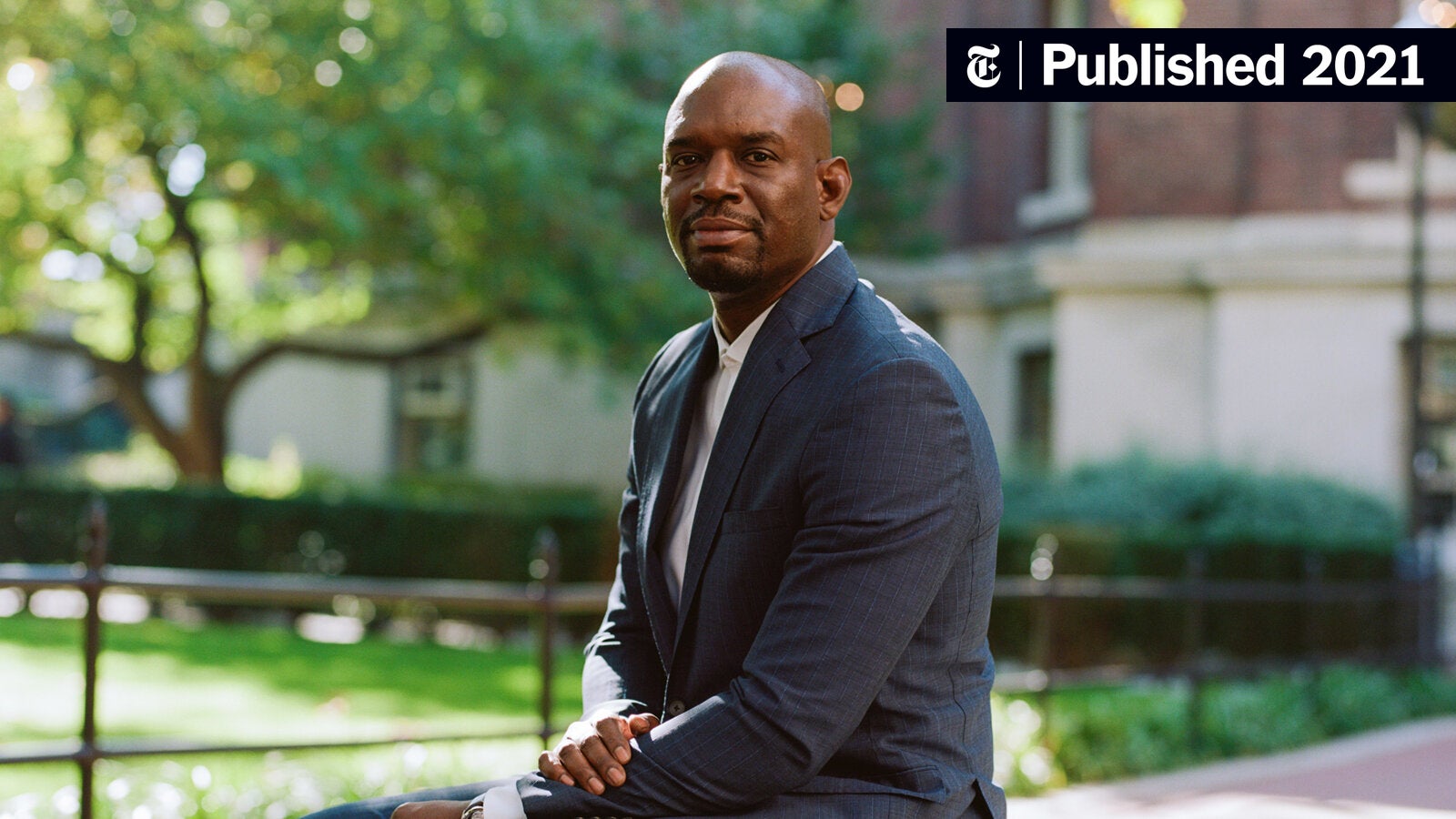 BIGWORDSdotCOM's tweet card. Devon Simmons served 15 years in prison for crimes he committed as a teenager. Since then, he’s been on a mission to remake not just his own life, but the legal system itself.