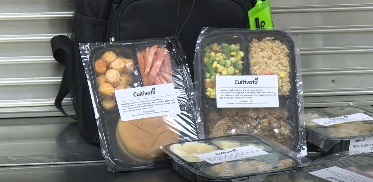jlubinsky's tweet card. SOUTH BEND, Ind. (WSBT) - An Indiana school district is taking steps to make sure kids have enough to eat. Elkhart Community Schools students usually get breakfast and lunch at school, but on the...