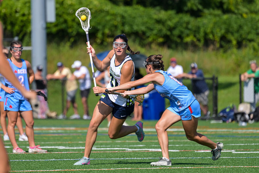 ILWomen's tweet card. Megan and Ben Davis could always find their youngest daughter Riley on a lacrosse field or basketball court. Just follow the long, bouncing