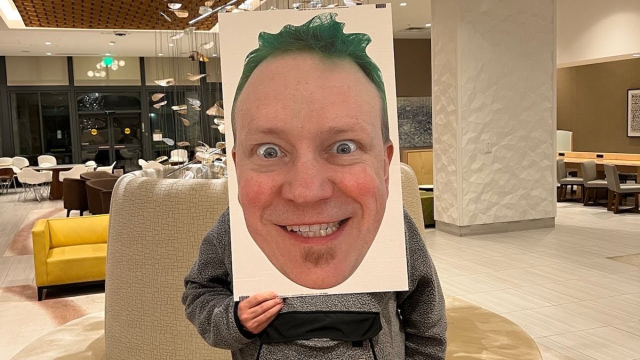 TUXDROIDS's tweet card. Sunday Livestream