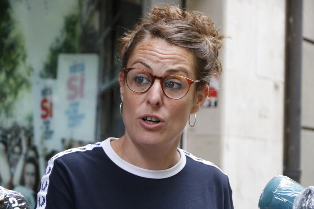 julicugi's tweet card. La diputada al congrés espanyol lamenta que l'independentisme dediqui més temps a criticar-se a si mateix que no pas al PSOE