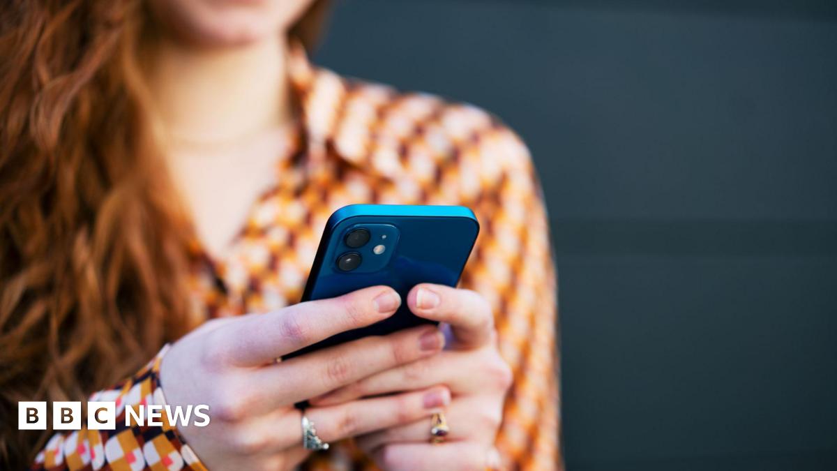 EstatesIT's tweet card. The UK's emergency alert system will be tested for the second time on Sunday 7 September.