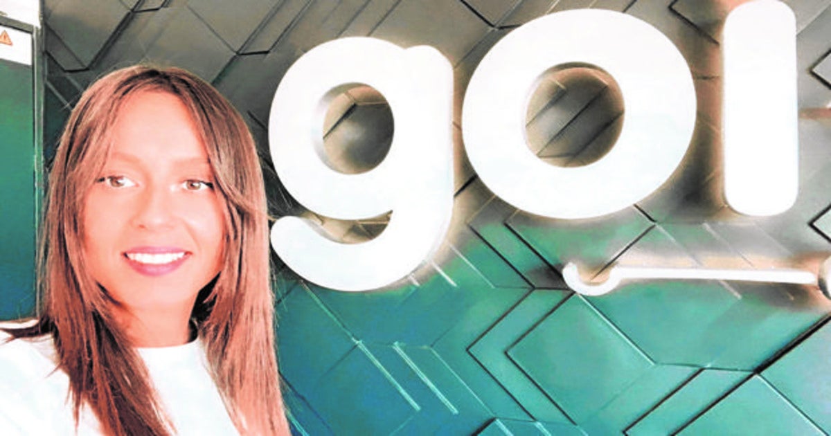 digilogistica's tweet card. La mujer total. Valiente, inteligente, agradecida y apasionada de su trabajo, Yaiza Canosa manda, aprende, mejora la vida de sus trabajadores con la tecnología y la audacia, y la de sus clientes...