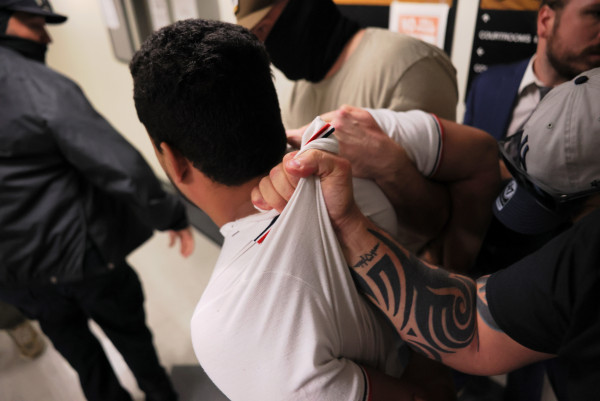 amandasrobert's tweet card. Scammers are targeting immigrants using fake ABA logo and credentials