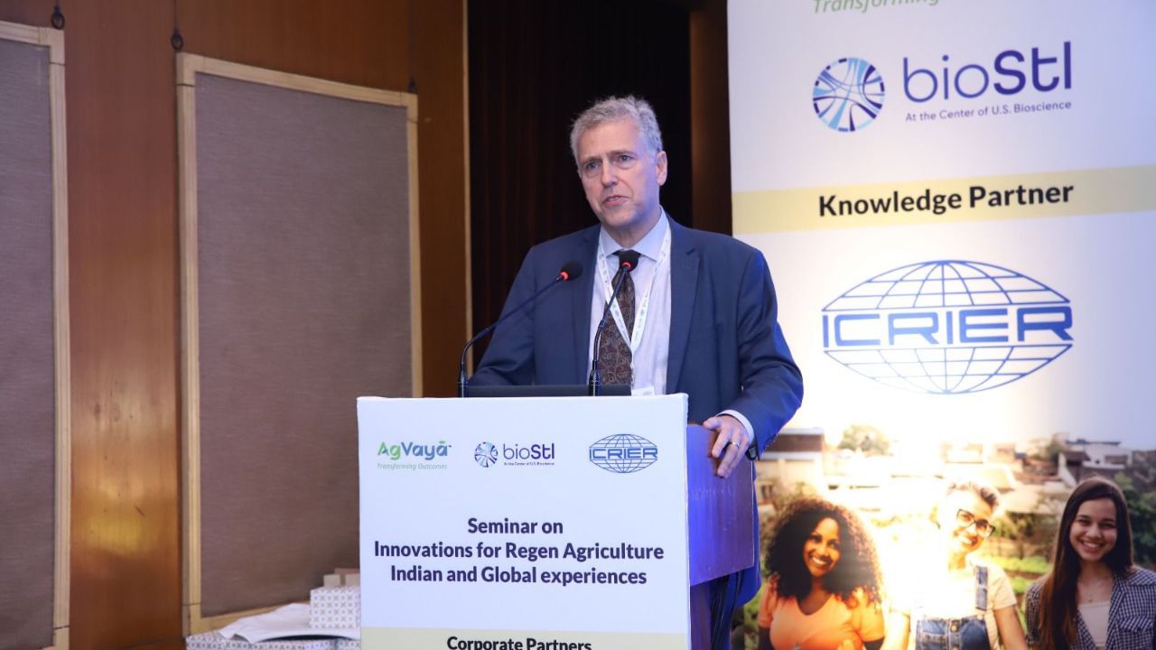 kjkrishimedia's tweet card. Experts at the Global AgXelerate launch say India is poised to become a global hub for smallholder farmer innovation. Announced during the launch of Global AgXelerate, the initiative aims to connect...