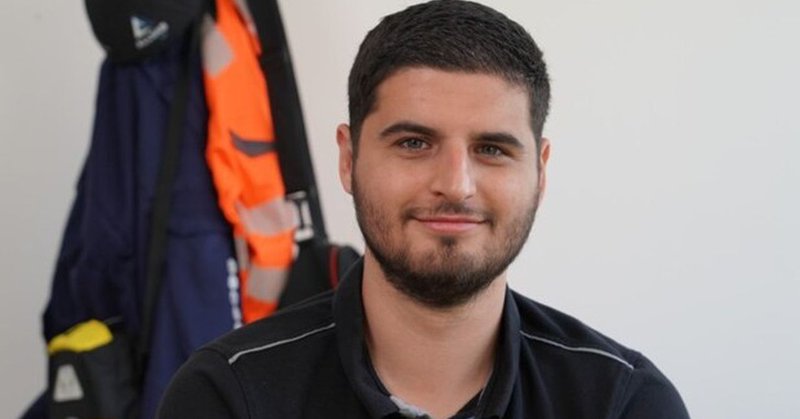 Tweet card summary image