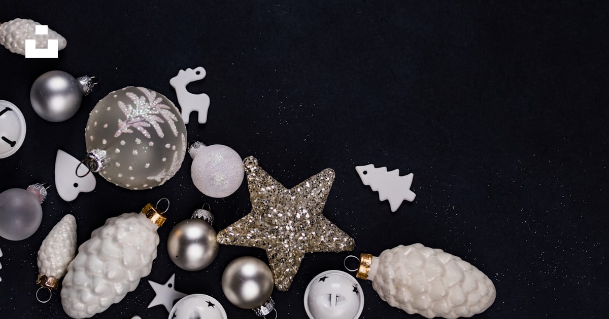 AgelessBasics's tweet card. Download this photo by Joanna Kosinska on Unsplash