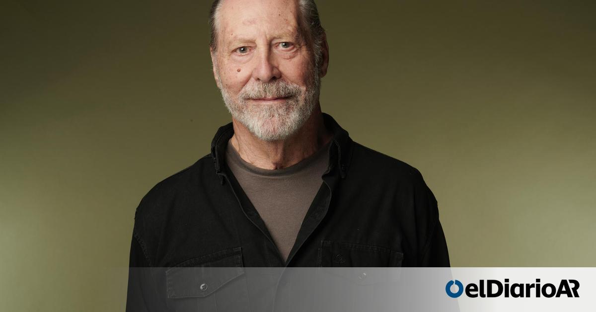 luperl77's tweet card. Acaba de publicar “Dolores 10 minutos”, un libro de cuentos hilarantes donde expone con maestría humor, amor, sexo y una clase media en vías de extinción. La "batalla cultural" del gobierno, su...