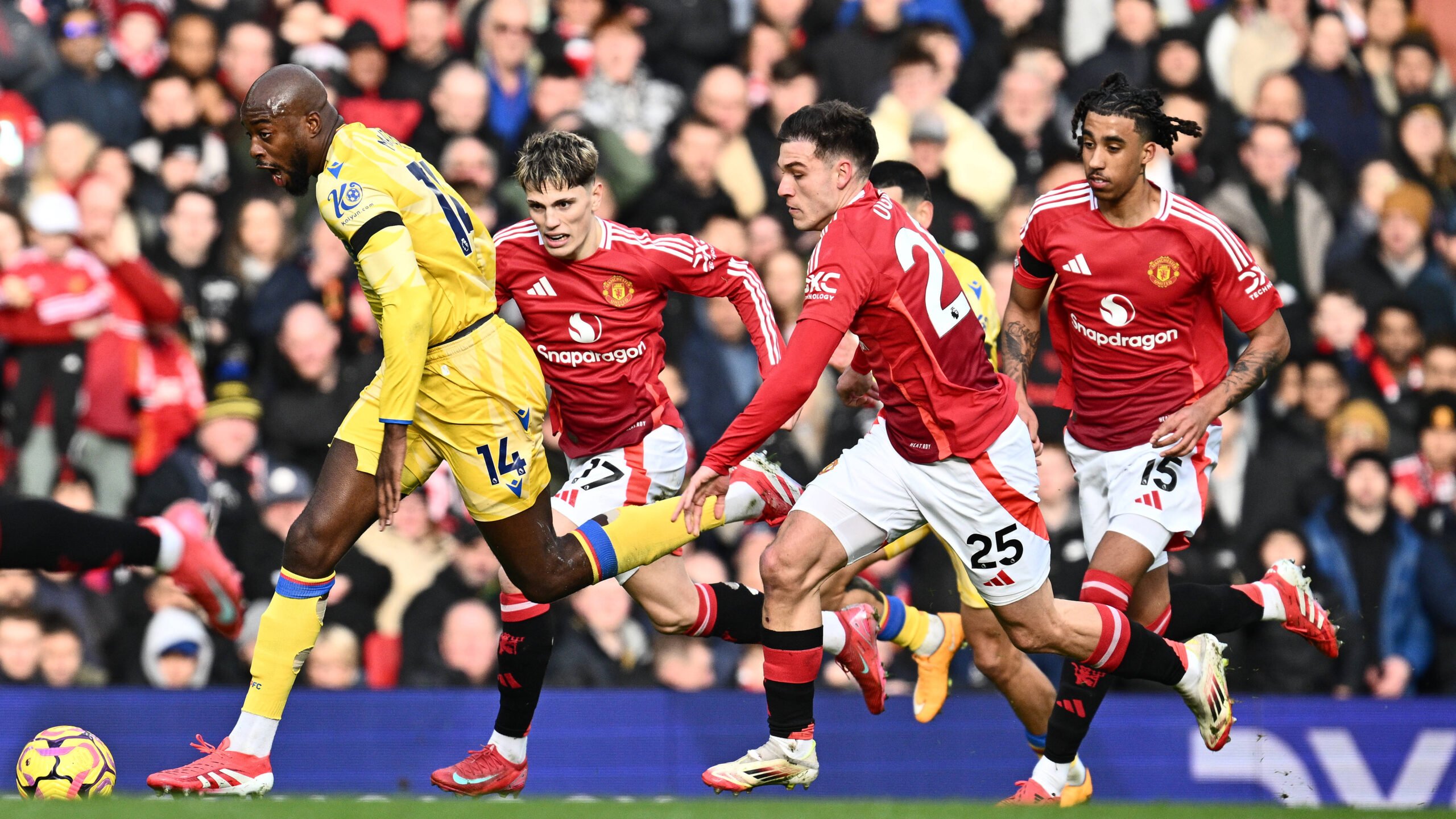 LWOSAlex's tweet card. Last Word on Football dives into Chelsea's signing of Alejandro Garnacho, the positive stats behind the move, and what his role is.