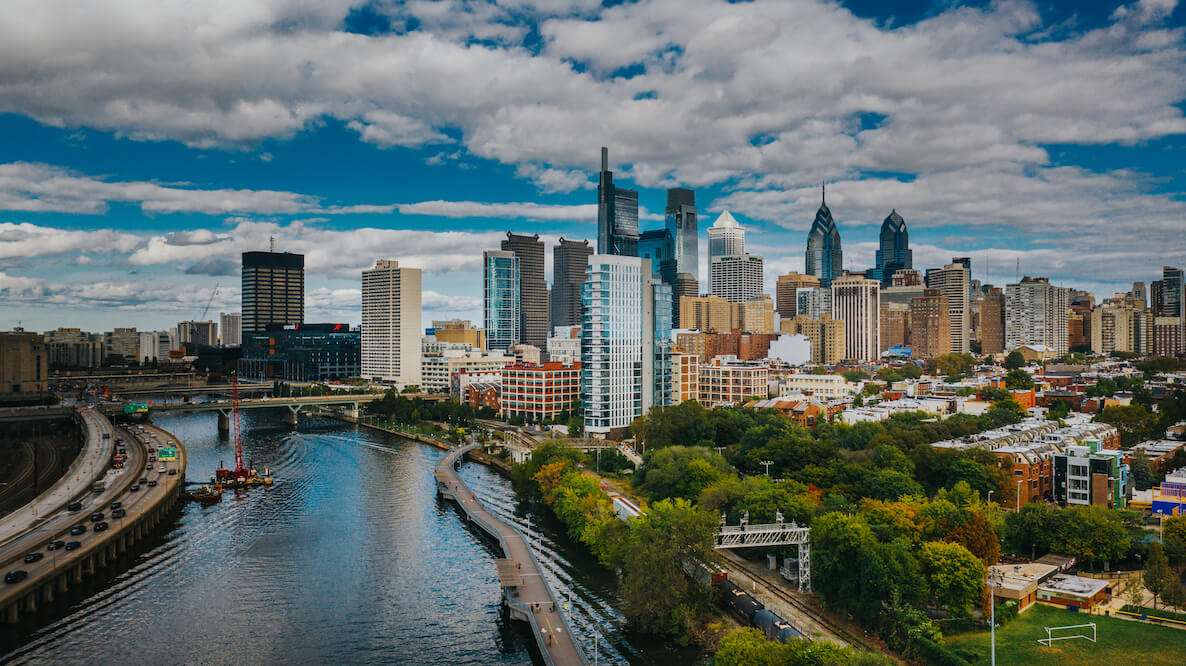 LindyInstitute's tweet card. An event and story series that smartly delves into the economic and cultural difference that real estate development can make in Philadelphia. 