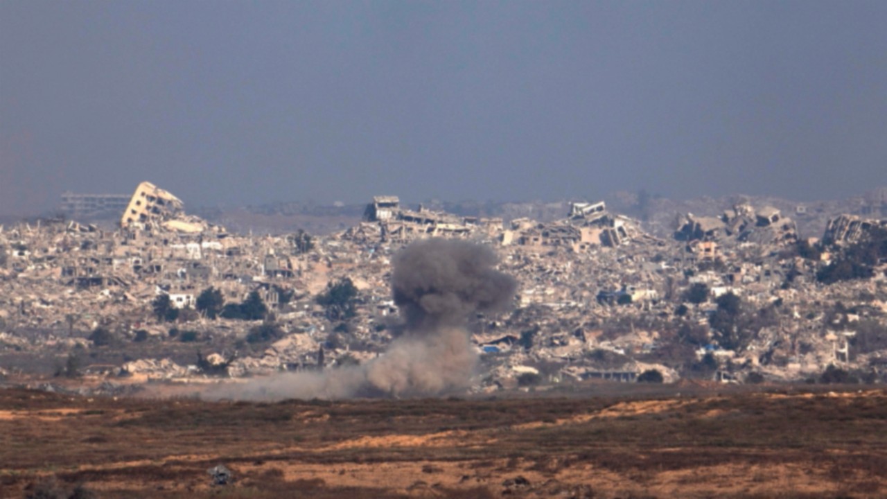 oss_romano's tweet card. A colloquio con il parroco di Gaza, padre Gabriel Romanelli