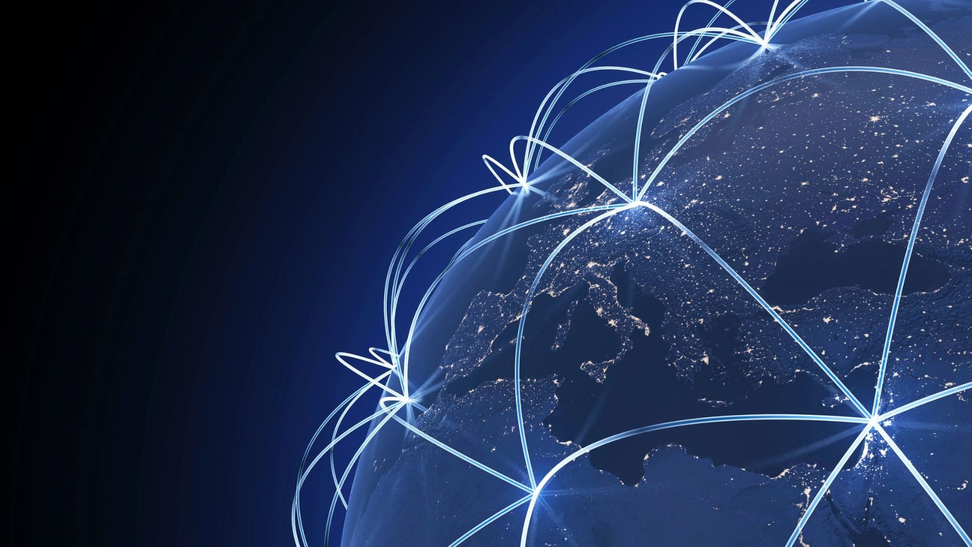 ParallelStaff's tweet card. Explore how offshore outsourcing can enhance business growth. Learn essential tips for successful outsourcing strategies.