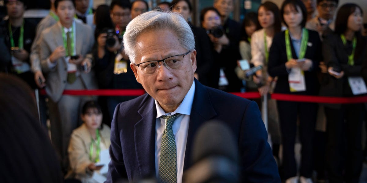 orae_signal's tweet card. Nvidia's AI software sales team faces some challenges with big, highly regulated clients. The chip giant still sees healthy growth ahead.