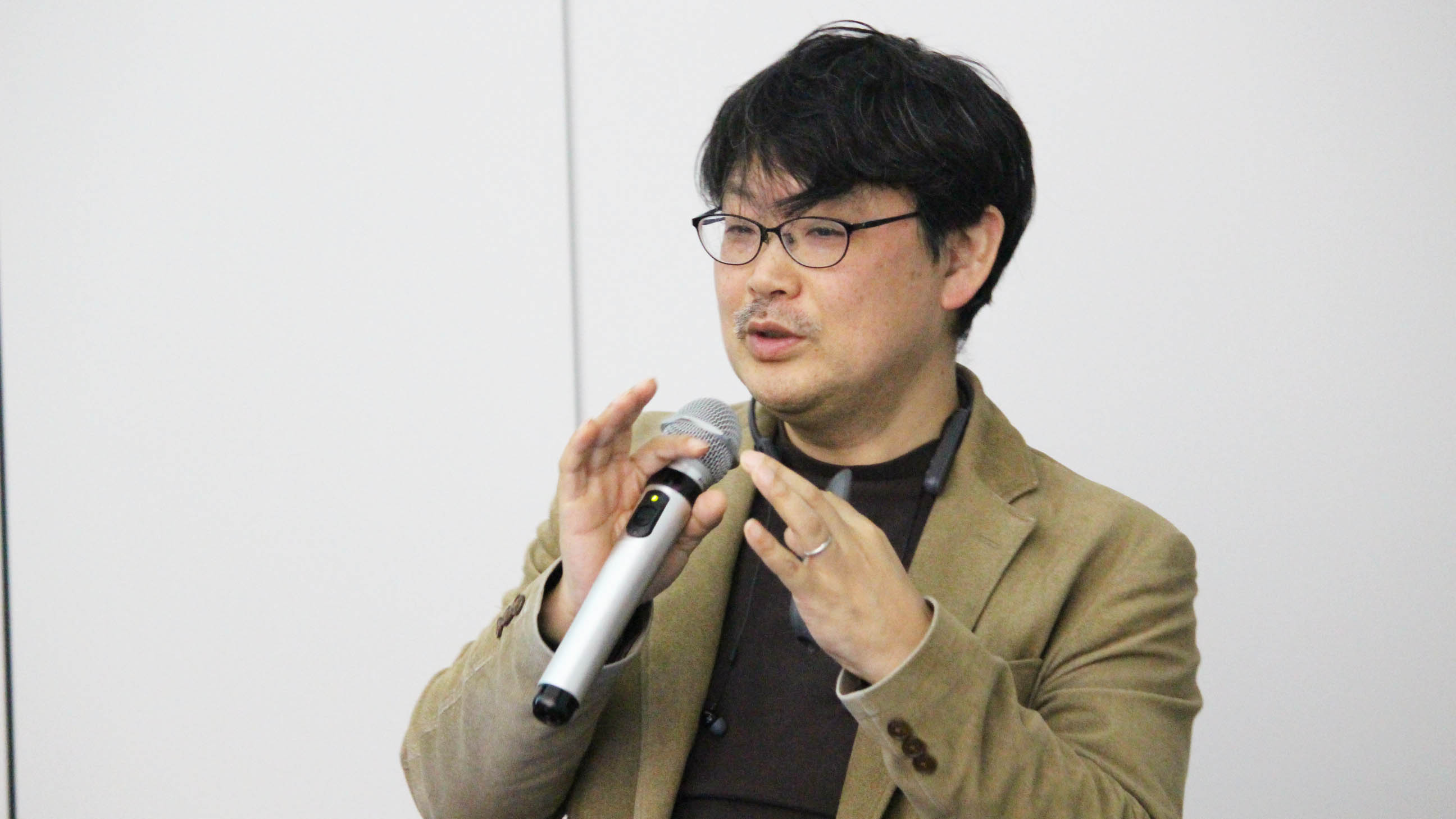 logmi_tech's tweet card. プログラミング言語サバイバルまつもとゆきひろ氏（以下、まつもと）：どうもこんにちは、まつもとと申します。今日は「プログラミング言語サバイバル」というタイトルでお話をしようと思います。今年は、2月にイベントをやりましたが、Rubyの開発を始め...