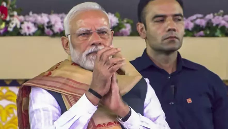 DeccanChronicle's tweet card. Launches Darrang Medical College, Narengi-Kuruwa bridge and Guwahati Ring Road project