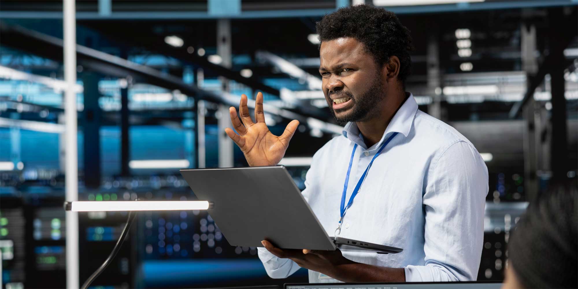 philpauleo's tweet card. Updated: Microsoft's quality control department caught napping again