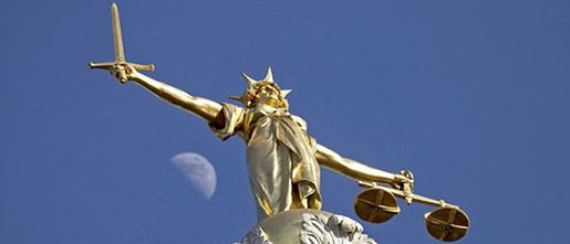 HEXUSNET's tweet card. Hollywood studios worked with Netflix to get latest London High Court injunction.