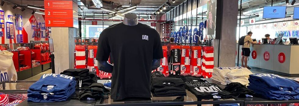 clementecebrian's tweet card. La compañía está especializada en el desarrollo de merchandising para marcas y personajes, pero desde el enfoque de una firma de moda. Durante La…