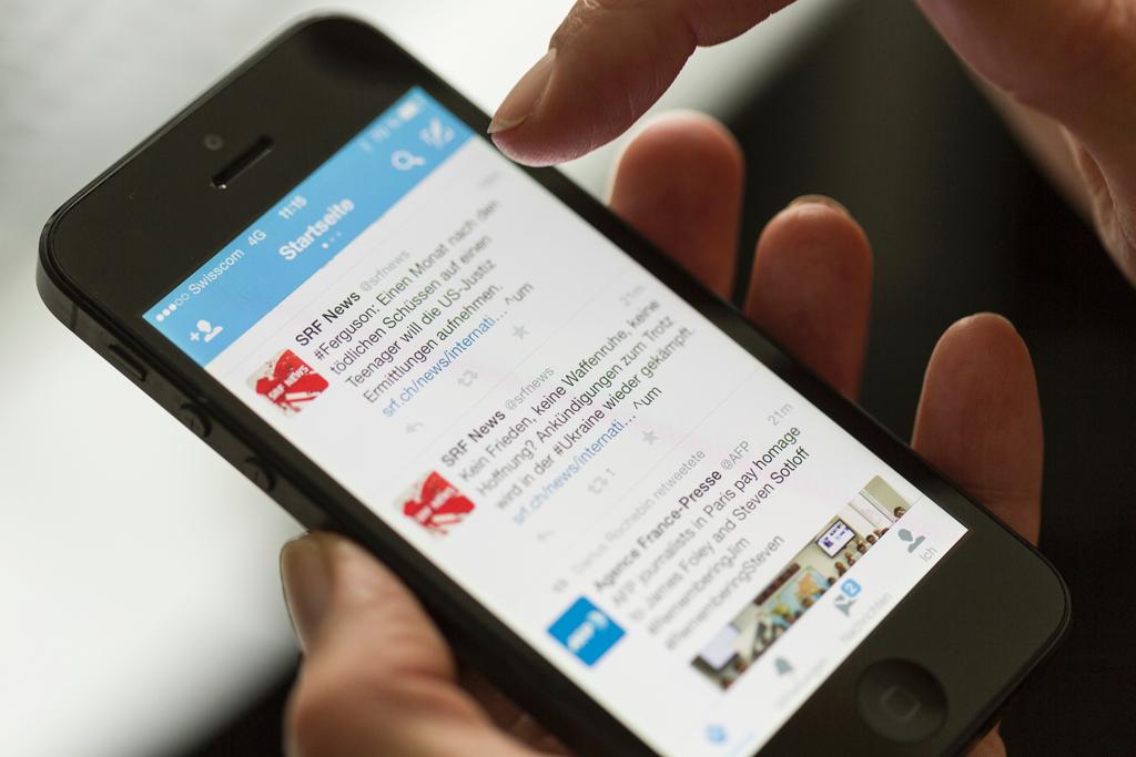 DCMSwiss's tweet card. The 2013 Yearbook from the Zurich-based Research Institute for the Public Sphere and Society, published on Monday, found that shrinking financial means, job cuts and the ready availability of free...