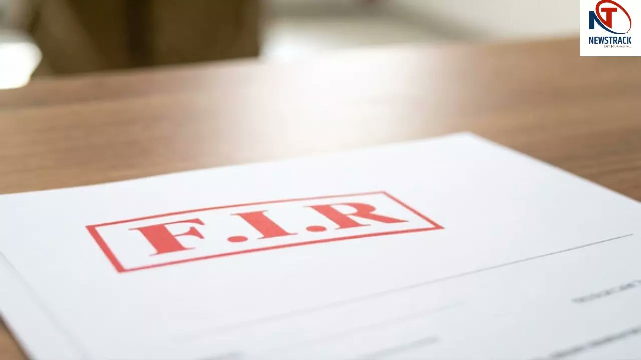 newstrackmedia's tweet card. Lucknow News: लखनऊ में श्री श्याम फार्मा पर छापे में कोडीन सिरप की अवैध बिक्री और फर्जी बिलिंग का खुलासा, मालिक विशाल चौरसिया पर FIR दर्ज।