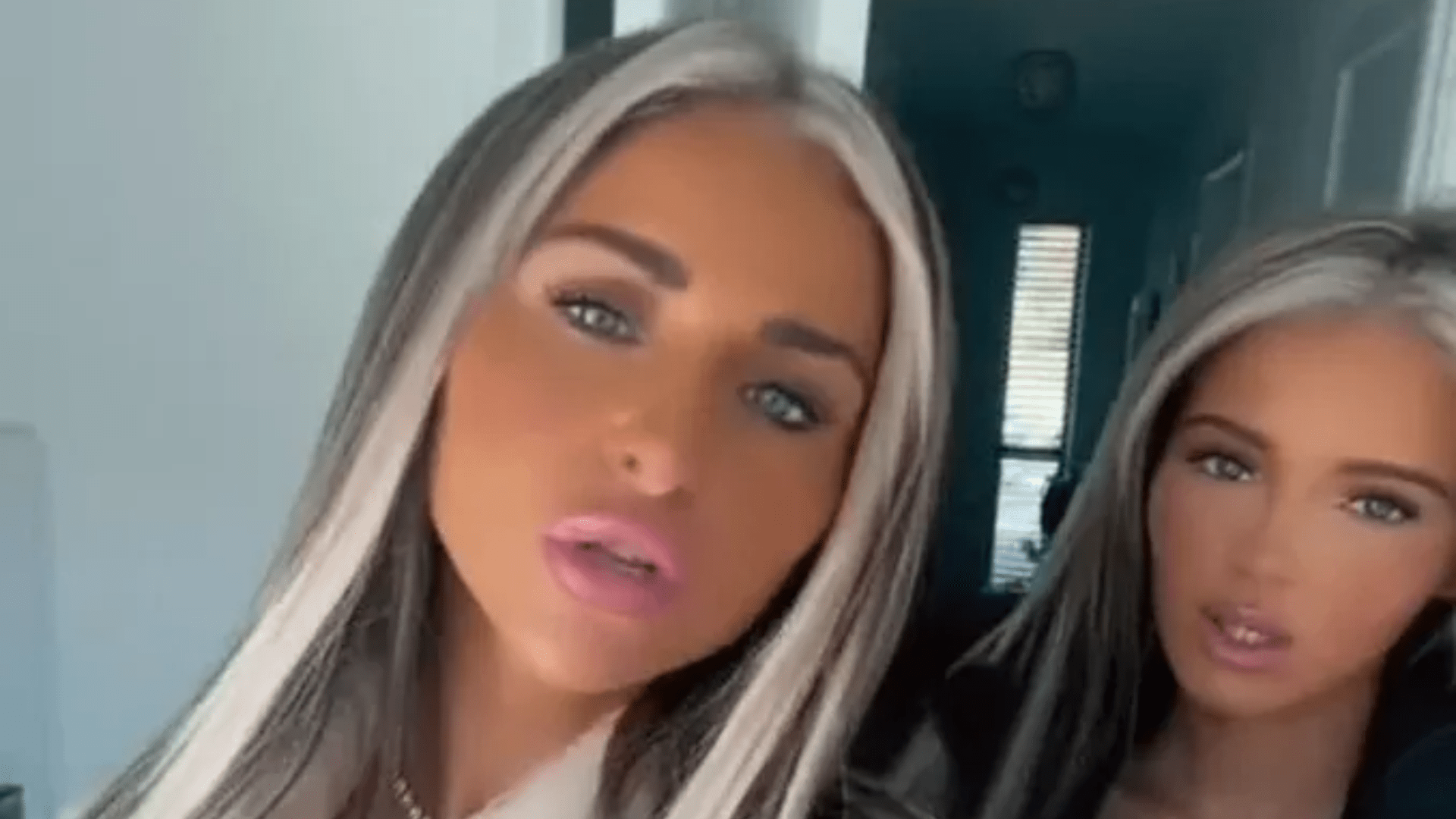 Kennedy__News's tweet card. A MUM has revealed people regularly mistake her and her lookalike teenage daughter as sisters – and even stare in supermarkets. Lisa Johnston said people are often “gobsmacked” wh…