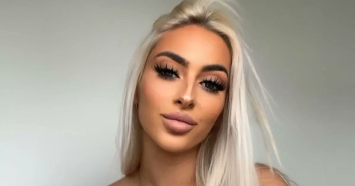 Kennedy__News's tweet card. Katie Allan inked her then boyfriend's name on her right hip but, as she split with him eight months later, the barmaid, from Macclesfield, Cheshire, faced a dilemma