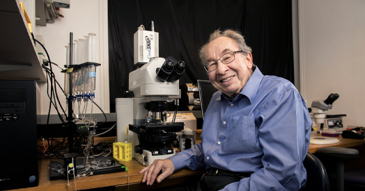 _TheTransmitter's tweet card. The biochemist, who died last month at age 92, was part of the first neurobiology department in the world and showed that gamma-aminobutyric acid is inhibitory.