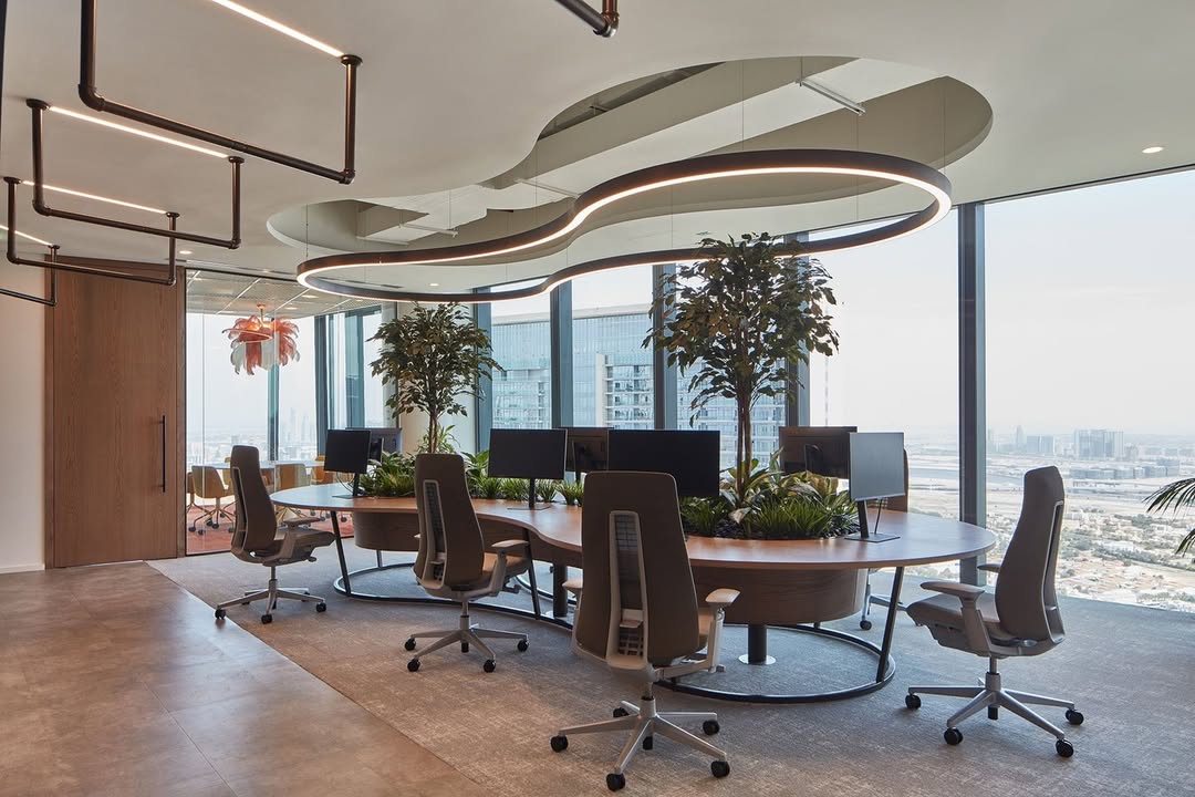 Designer4Office's tweet card. Discover how adaptive rooms in office design create flexible, efficient, and human-centred spaces that evolve with your business needs.