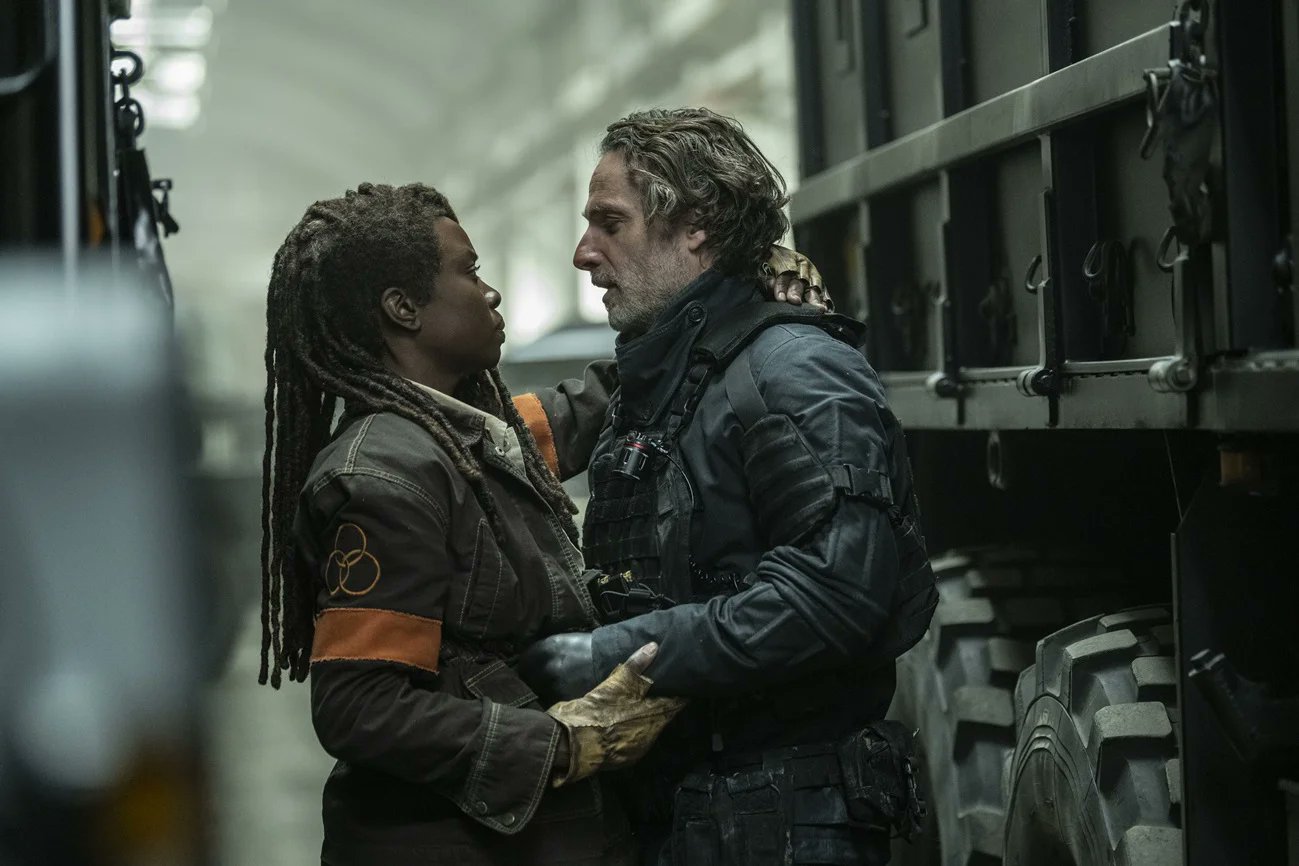 JessicaBunbun's tweet card. If you are interested in learning a little bit more about The Walking Dead: The Ones Who Live season 1 episode 4 on AMC...