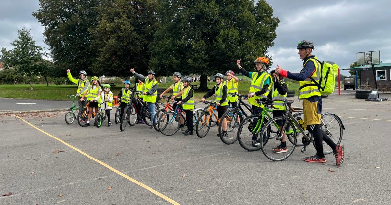 Tweet card summary image