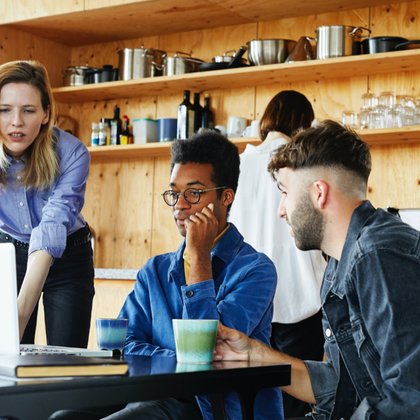 Tweet card summary image