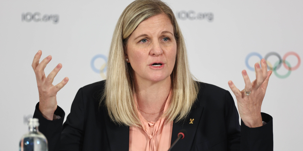 EMMA_Magazin's tweet card. Bei Olympia steht eine Kehrtwende bevor: Trans- und intersexuelle Menschen sollen nicht mehr an Frauenwettbewerben teilnehmen dürfen, so das IOC. Der neue IOC-Präsident ist - eine Frau.