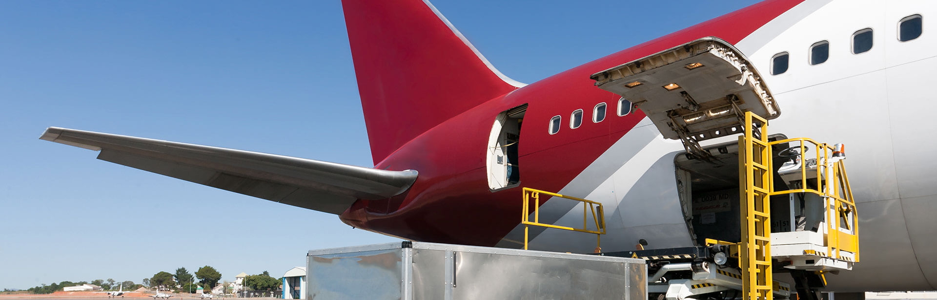 TransmodalCorp's tweet card. Airfreight - Transmodal