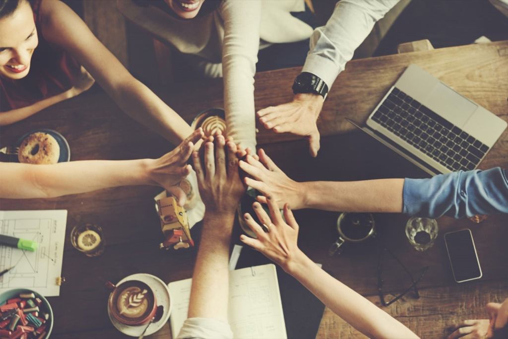 MomentumBusConc's tweet card. Why aren't employers' engagement strategies hitting the mark? Hint: Snacks and team outings aren't the answer.