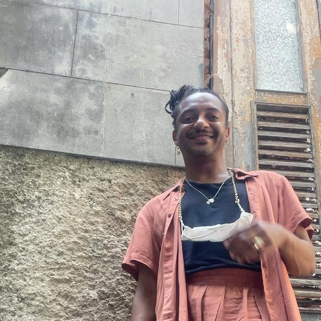 RobcamarRob's tweet card. Robson (@robcamargos) • Instagram photo