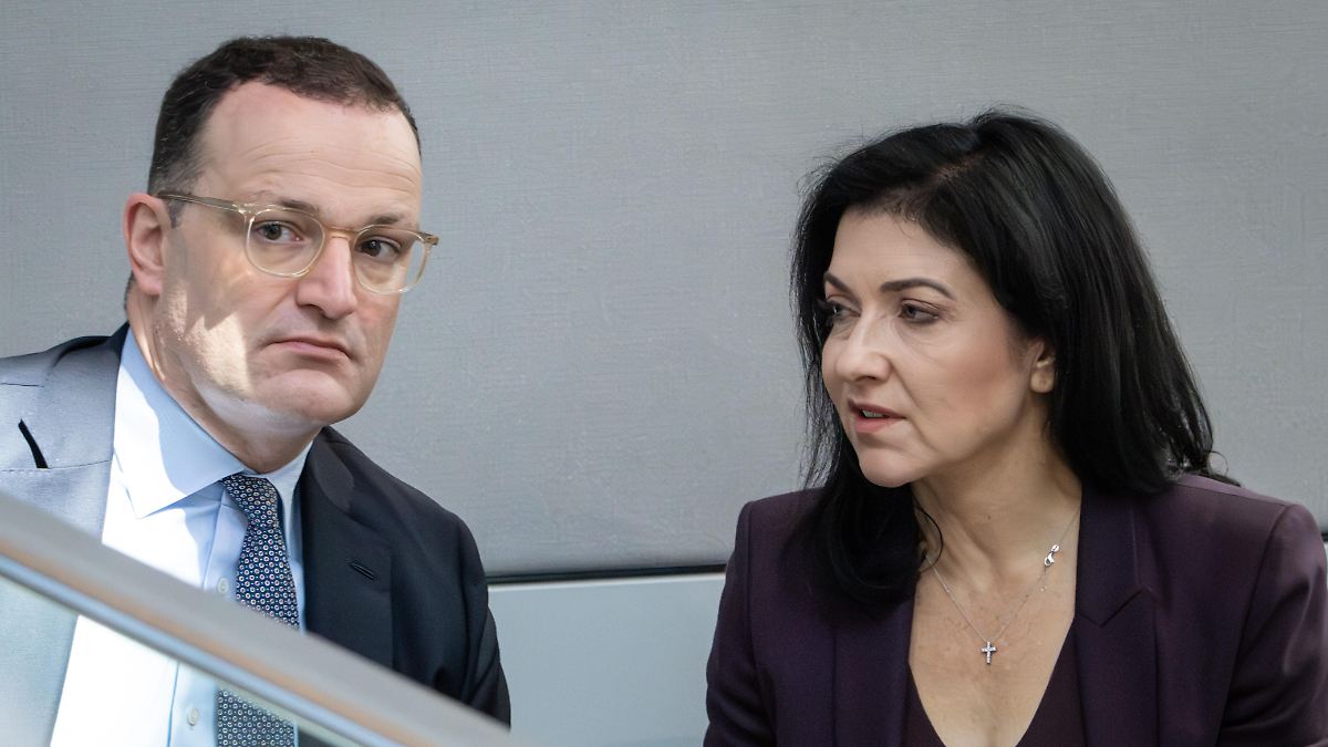 wolfmaahn's tweet card. Nach dem Koalitionsausschuss loben Union und SPD ihre Beschlüsse, auch die nun geeinte Kraftwerksstrategie. Tatsächlich aber hat CDU-Wirtschaftsministerin Reiche mit ihrem Vorgehen die Energiewende...