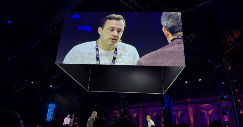 Tweet card summary image