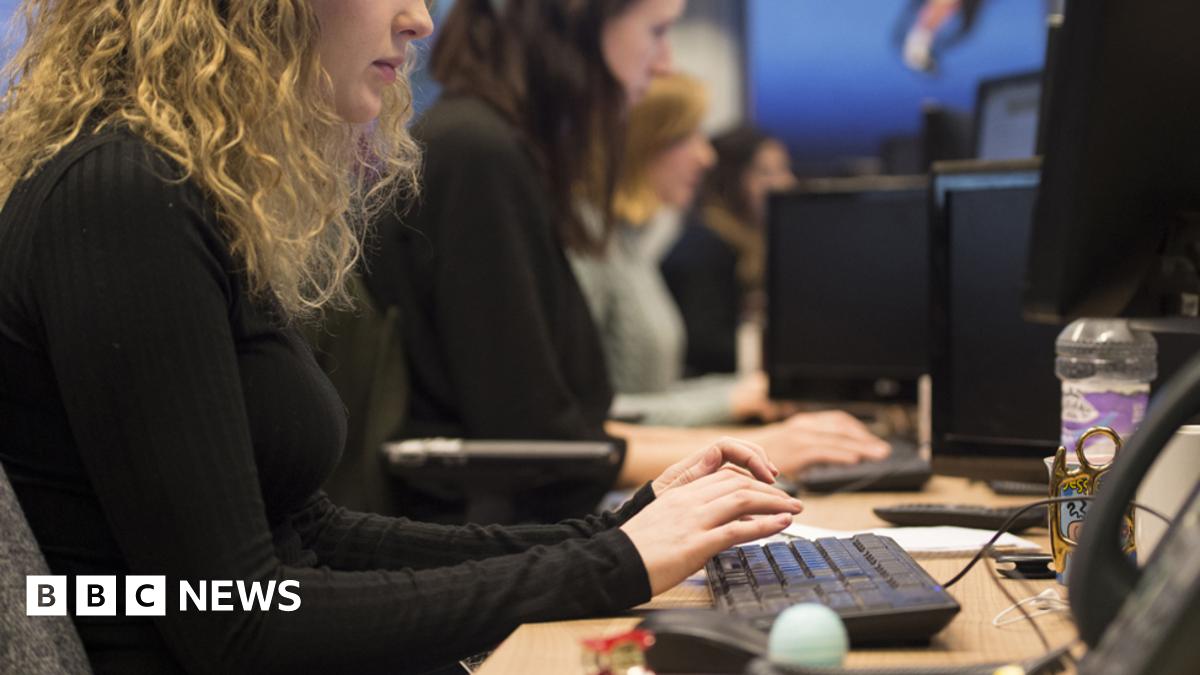 ChrisJSquire's tweet card. Lee Rowley says a trial, which a council leader says cut the need for agency staff, should end now.