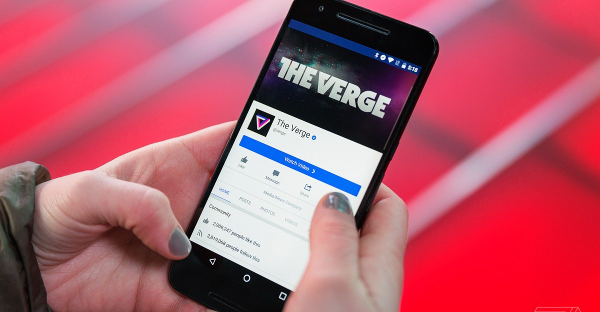 HSTSolutions's tweet card. iOS devices appear to be unaffected