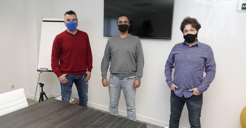 PCIVIDANES's tweet card. Tres compañeros de trabajo se contagiaron en marzo y relatan sus duras experiencias de enfermos así como las secuelas serias: "Envejecí de golpe; antes hacía