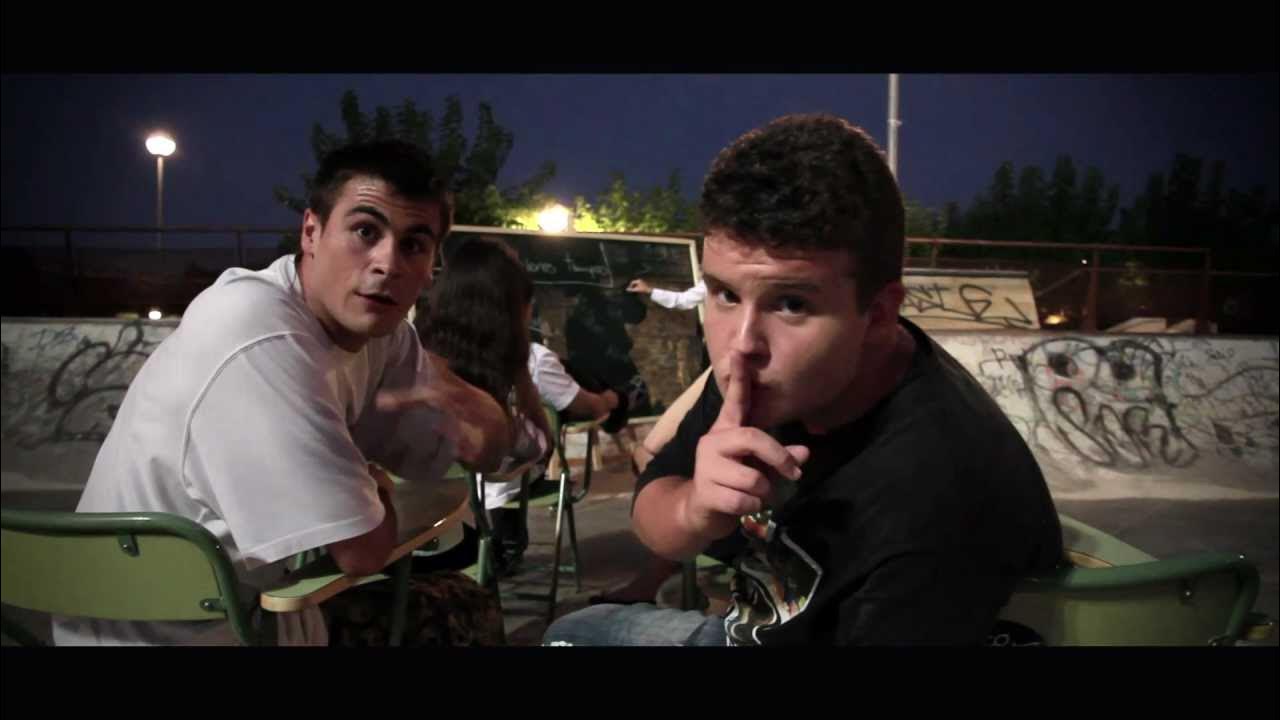 NewAndroid_'s tweet card. VIdeoclip"Llegarán los buenos tiempos" Clase Preferente, Arkano y...