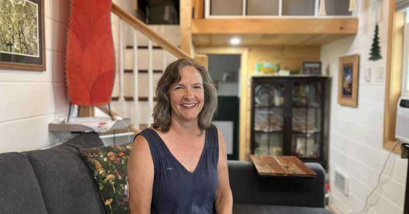 Tweet card summary image