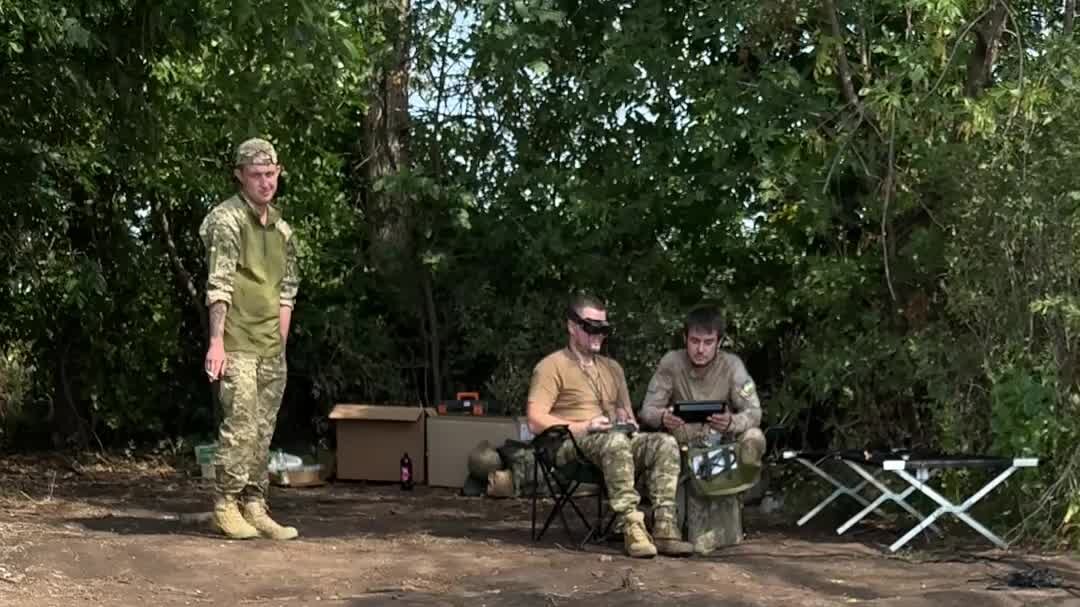 BinaryCFO's tweet card. Drone teams compete to ascend a scoreboard that rewards units for successful attacks. Ukrainian officials say the contest helps keep soldiers motivated.