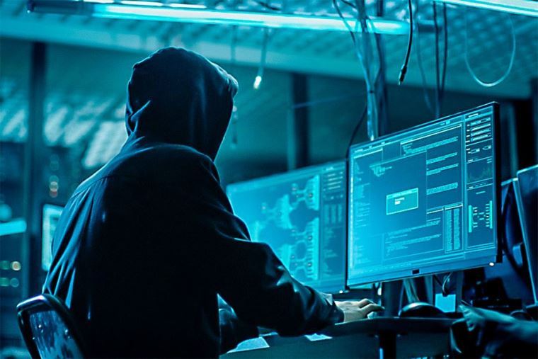 ESPACIO_LEG_PER's tweet card. Delincuentes usan IA para fraudes y lavado de activos: alerta experto en prevencion LA/FT