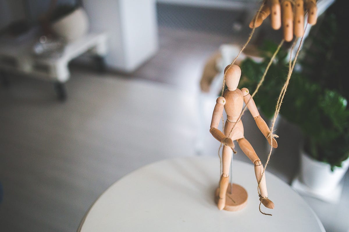 marionettejs's tweet card. Learning how to initialise your Marionette Applications