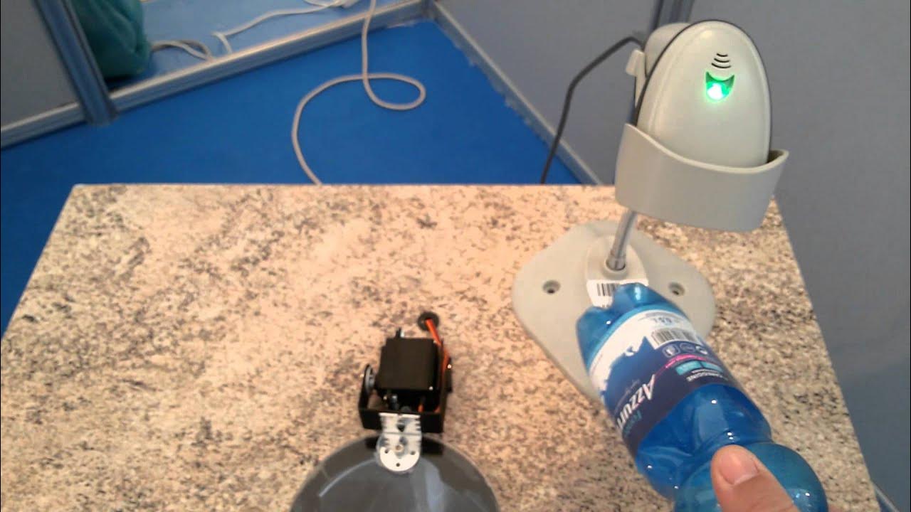 germanocapo's tweet card. Recyclebot.it 2nd version