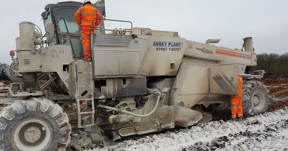 Collins_Demo's tweet card. The workmen reacted quickly after a large lime mixing machine crushed a gas cylinder which exploded and burst into flames