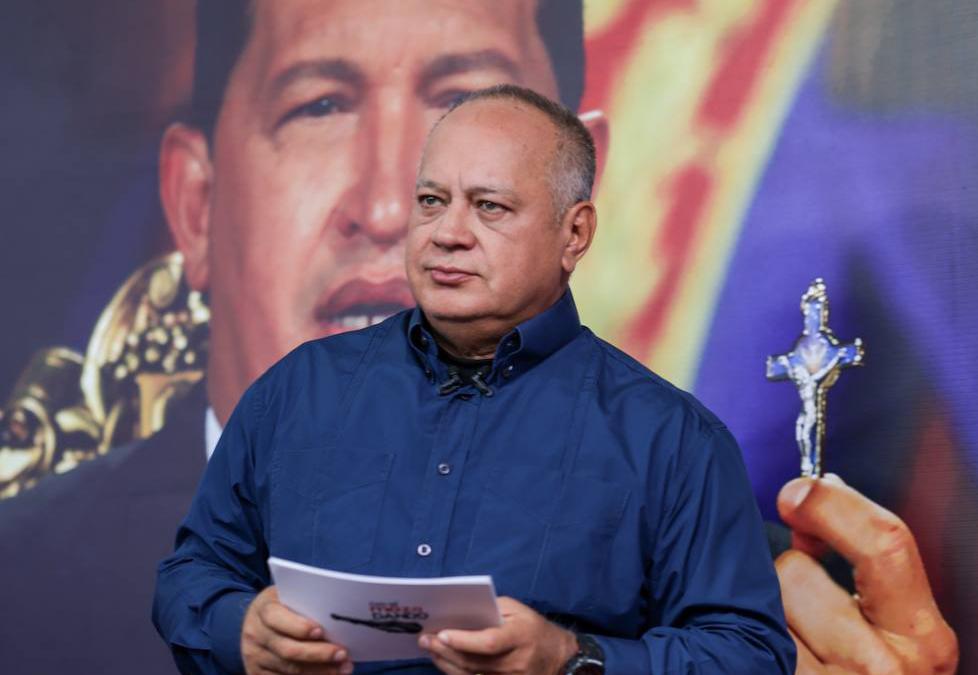 VersionFinal's tweet card. El ministro de Relaciones Interiores, Diosdado Cabello, reiteró que el Gobierno de Maduro mantiene expuesta la invitación al presidente Donald Trump a